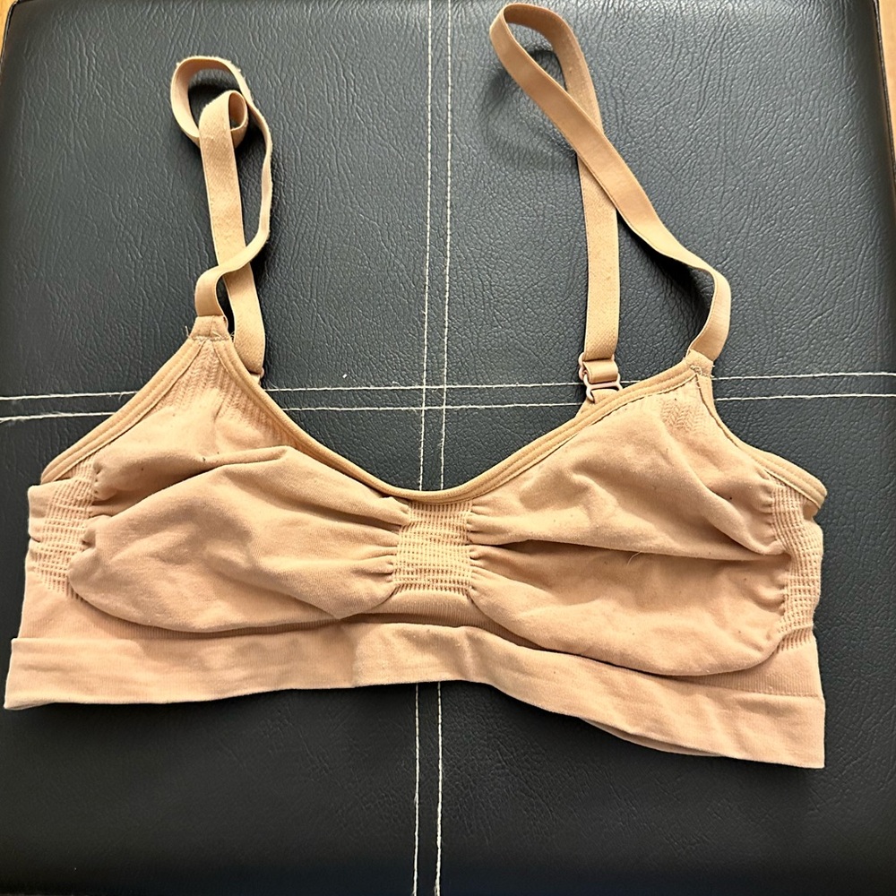 Skims bralette in Ochre